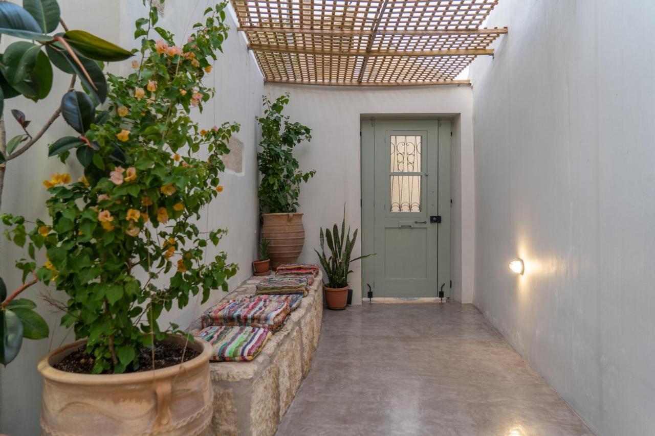 Quattro Domus Townhouse 3 Appartement Iraklion Buitenkant foto