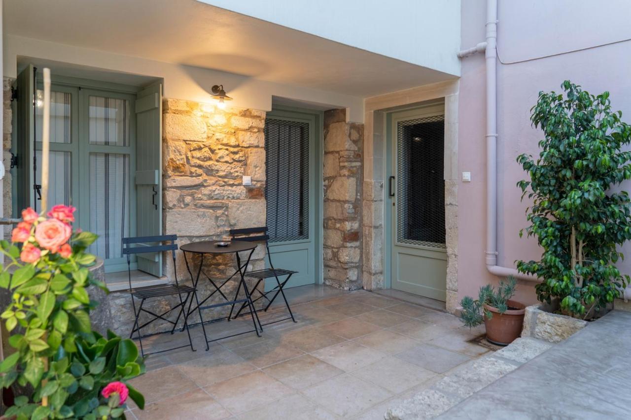 Quattro Domus Townhouse 3 Appartement Iraklion Buitenkant foto